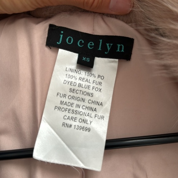 Fox Fur Sections Vest With Collar in Petal
jocelyn - Picture 4 of 4